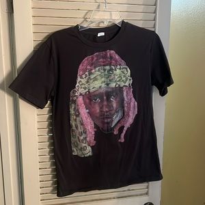 This is a popular US Bones tee shirt size small